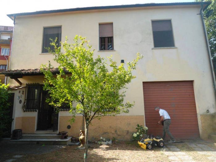 Casa con 6 locali in vendita in Centro, Roccastrada