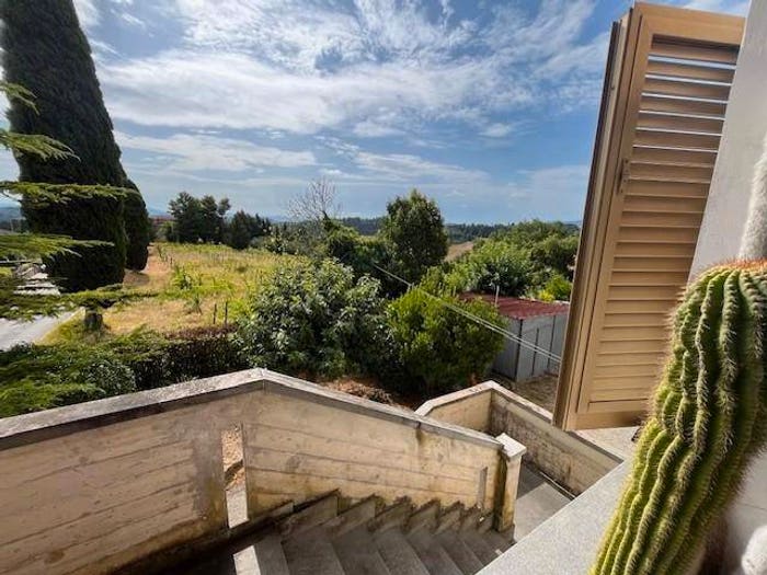 Casa con 5 locali in vendita in Centro, Terricciola