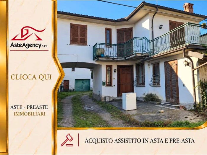 Casa con 6 locali in vendita in Via Agostino Gambarana, Centro, Ottobiano