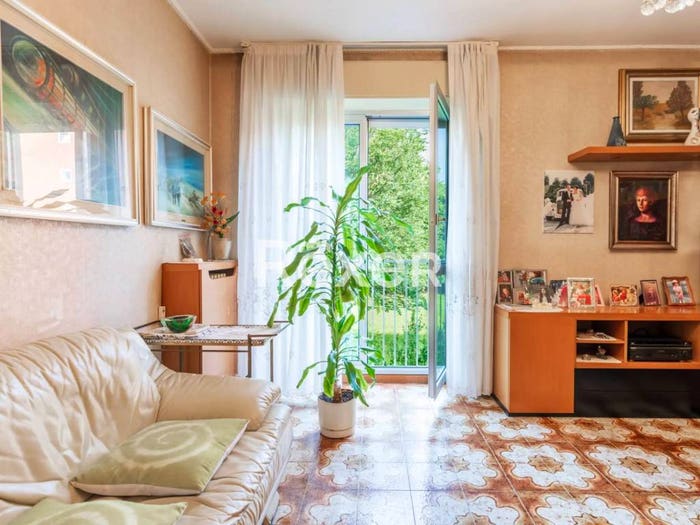 Appartamento quadrilocale in vendita in Via Abelardo Pecorini, Quartiere Forlanini, Milano