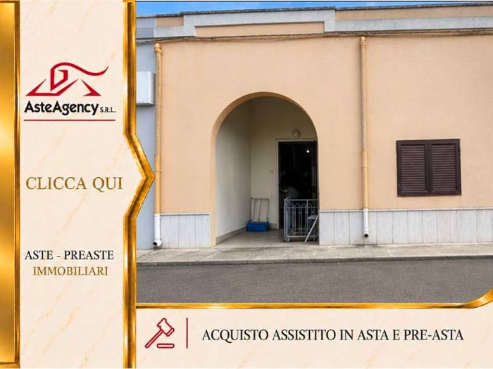 Appartamento quadrilocale in vendita in Via Galileo Galilei, Squinzano