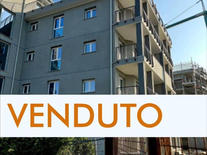 Appartamento bilocale in vendita in Via Circonvallazione, Gorla Minore