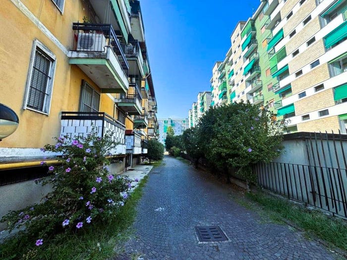 Appartamento trilocale in vendita in Via Niccolò Copernico, Corsico