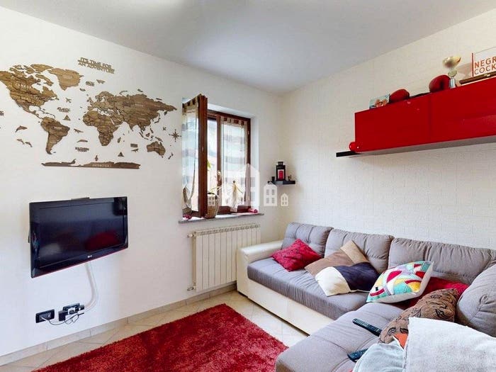 Appartamento trilocale in vendita in Via Tripoli, Centro, Cuorgnè