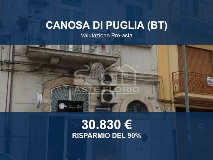 Appartamento quadrilocale in vendita in Via Alcide De Gasperi, Centro, Canosa di Puglia
