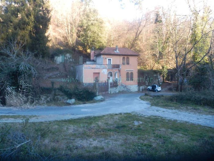 Casa con 6 locali in vendita in Località Groppo, Corona Castellari, Stella