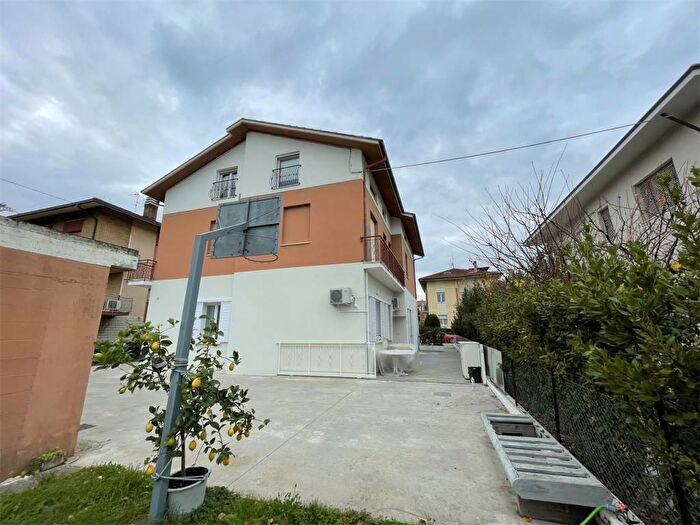 Appartamento con 6 locali in vendita in VIA LUCIO ACCIO, Soria, Pesaro