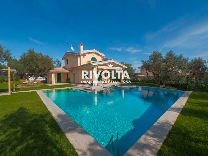 Casa con 5 locali in vendita in Via della Selviata, Centro, Formello