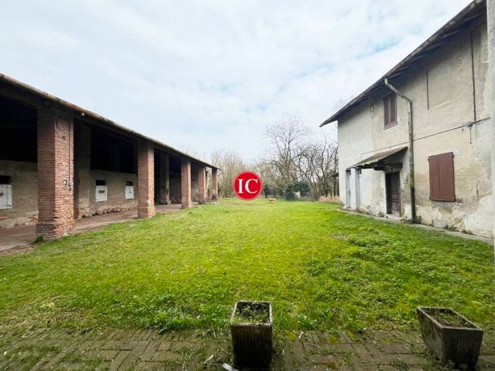 Casa con 6 locali in vendita in Strada Provinciale di Orzinuovi, Braila Stazione, Lodi