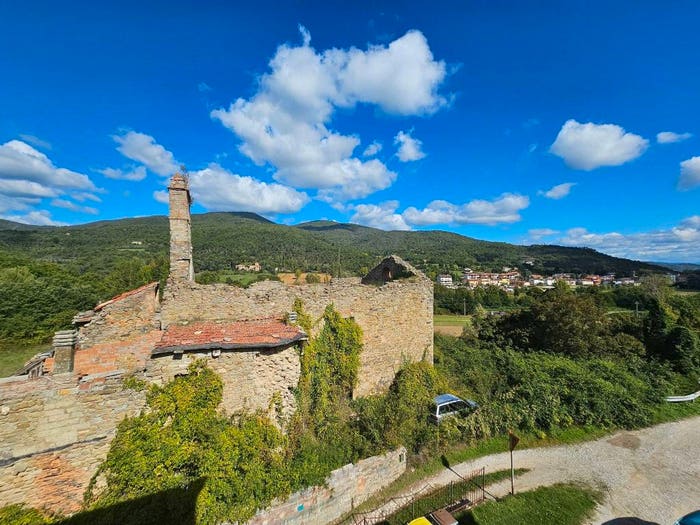 Appartamento con 6 locali in vendita in Strada Statale del Niccone, Lisciano Niccone