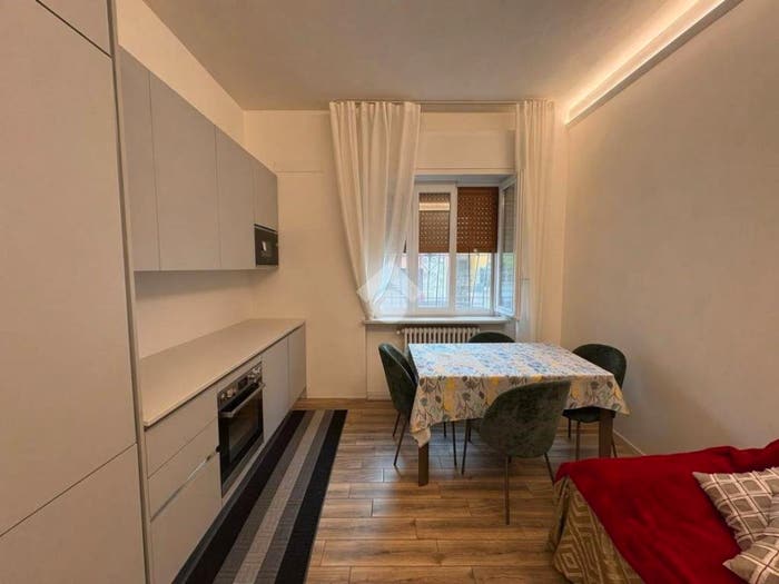 Appartamento trilocale in vendita in Via Mentana, Semicentro, Vigevano