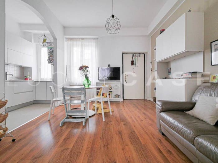 Appartamento trilocale in vendita in Via Leonardo Bruni, Dergano, Milano