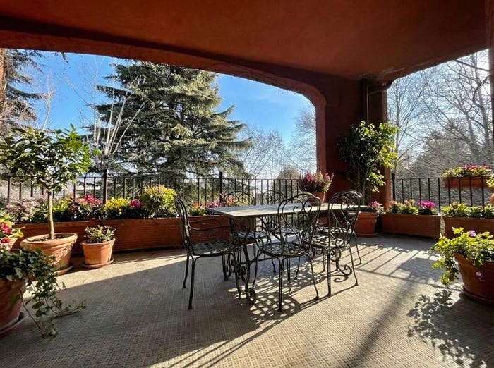 Appartamento con 6 locali in vendita in Via Clerici, Centro, Erba