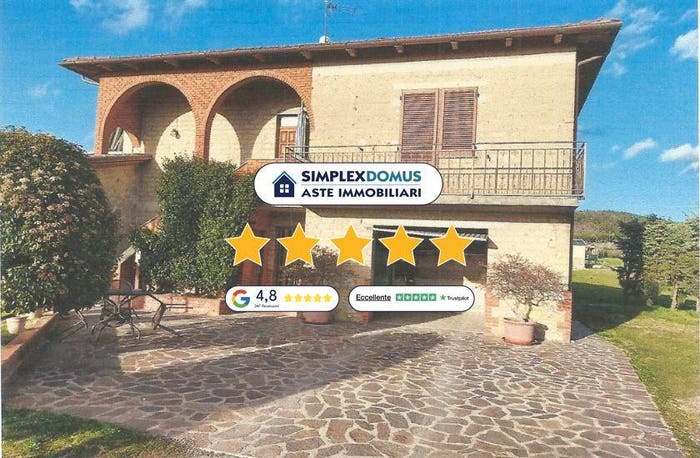 Appartamento quadrilocale in vendita in Via Madonna delle Grazie, Centro, Montegabbione