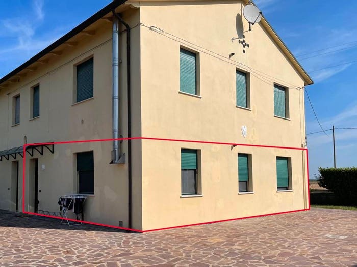 Appartamento trilocale in vendita in Via Ruviole, Argenta