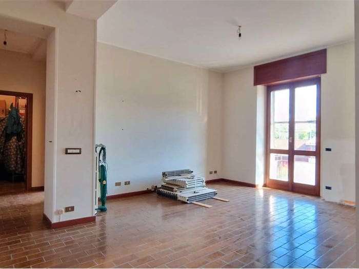 Appartamento trilocale in vendita in Centro, Boca