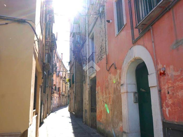 Appartamento con 5 locali in vendita in Via Diaz, Centro, Montecorvino Rovella