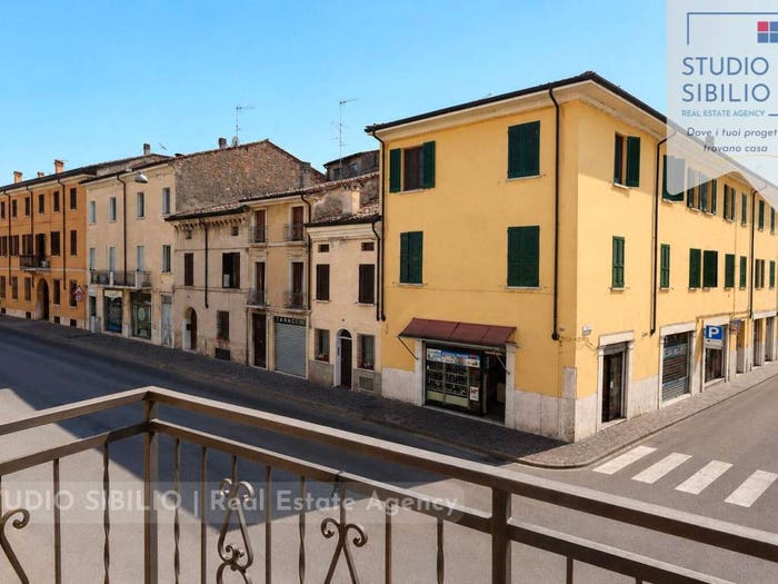 Casa con 5 locali in vendita in Corso Garibaldi, Anconetta Gradaro, Mantova
