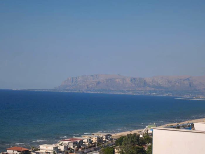 Casa quadrilocale in vendita in Viale Pigni di Don Fabrizio, Alcamo Marina, Alcamo
