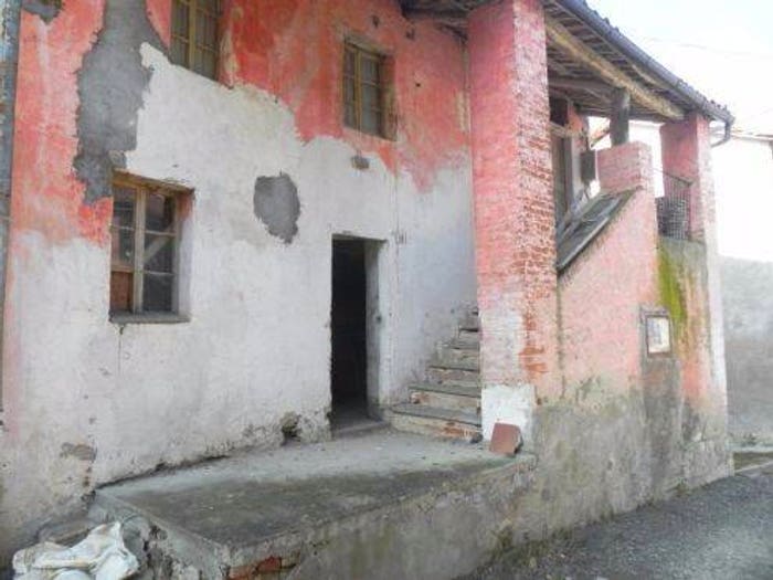Casa trilocale in vendita in Frazione Mellea, Murazzano