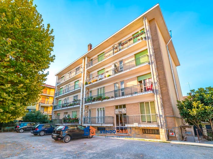 Appartamento bilocale in vendita in Viale delle Rimembranze, Centro, Bra