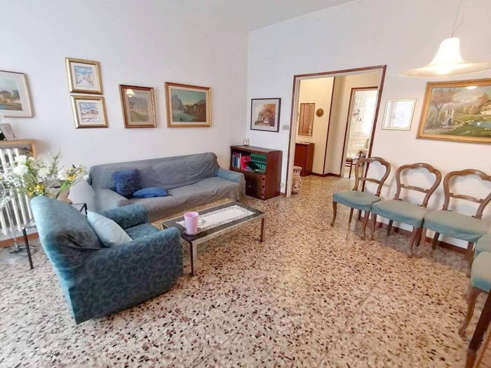 Appartamento trilocale in vendita in Via Caldone, Olate, Lecco