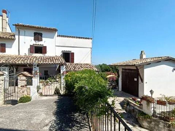Casa con 6 locali in vendita in Contrada Briccioli, Briccioli, Altino