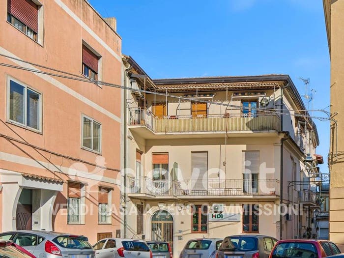 Appartamento quadrilocale in vendita in Salita Piazza Roma, Centro Storico, Catanzaro