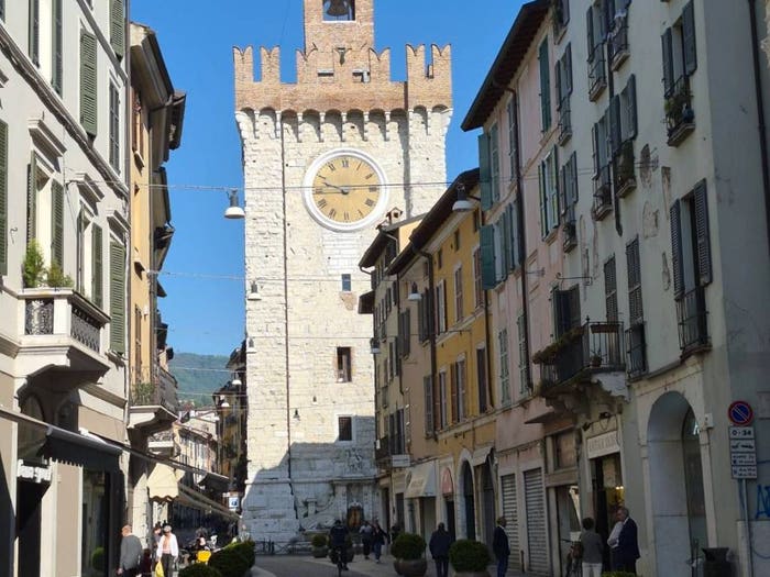 Appartamento quadrilocale in vendita in Via Francesco Lana, Loggia Garibaldi, Brescia