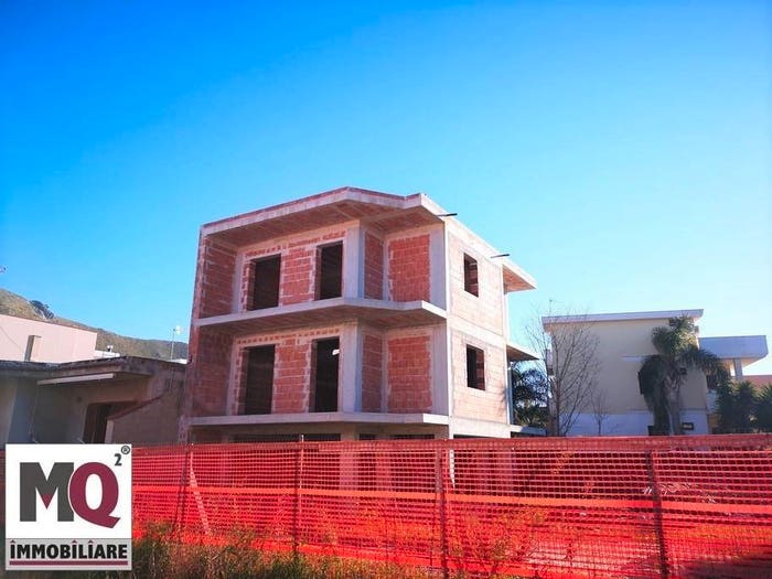 Casa monolocale in vendita in Mondragone