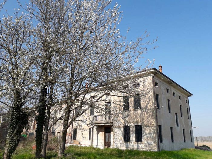 Casa con 6 locali in vendita in Centro, Canda