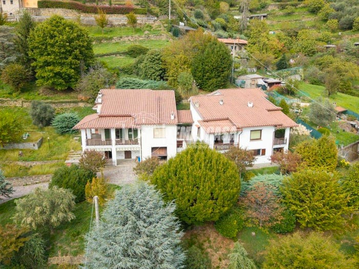 Casa con 6 locali in vendita in Via Valle, Chiesa, Foresto Sparso