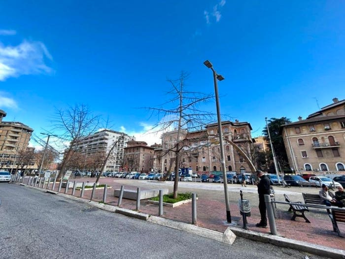 Appartamento quadrilocale in vendita in Via Portuense, Portuense, Roma