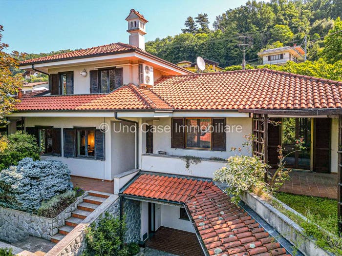 Casa con 5 locali in vendita in Via Marucca, Burolo