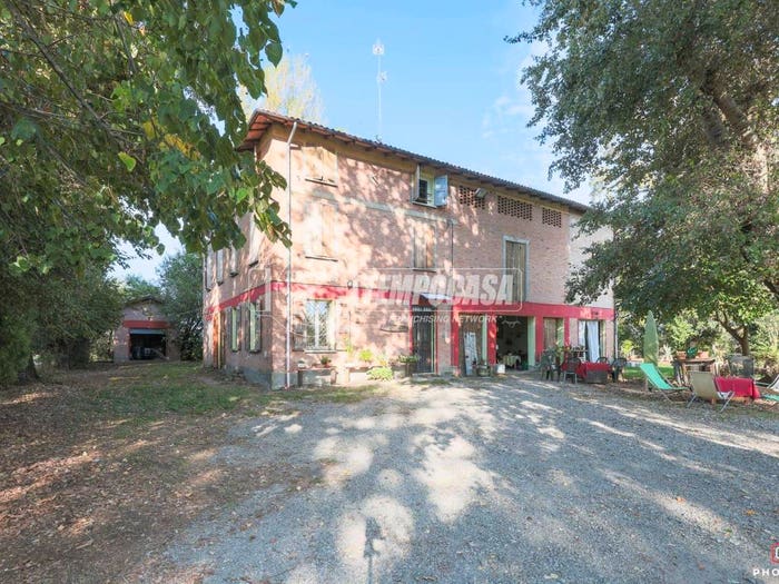 Casa con 6 locali in vendita in San Lorenzo, Area Produttiva Cà D'Oro, Valsamoggia