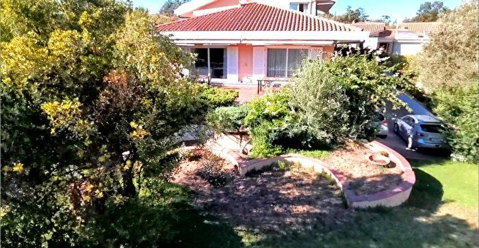 Casa con 6 locali in vendita in Via Roma, Centro Storico, Olbia