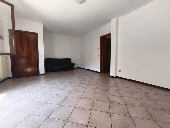 Appartamento trilocale in vendita in Via Don Guido Tognana, Centro, Arcade