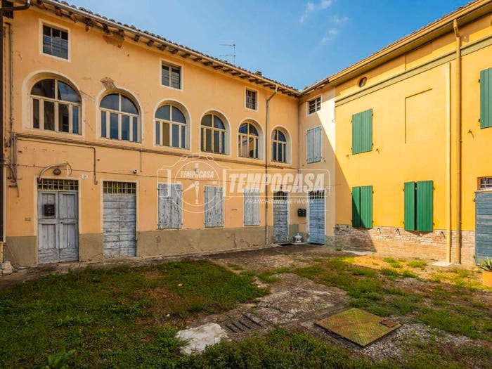 Appartamento bilocale in vendita in Via Guglielmo Marconi, Centro, Fontanellato