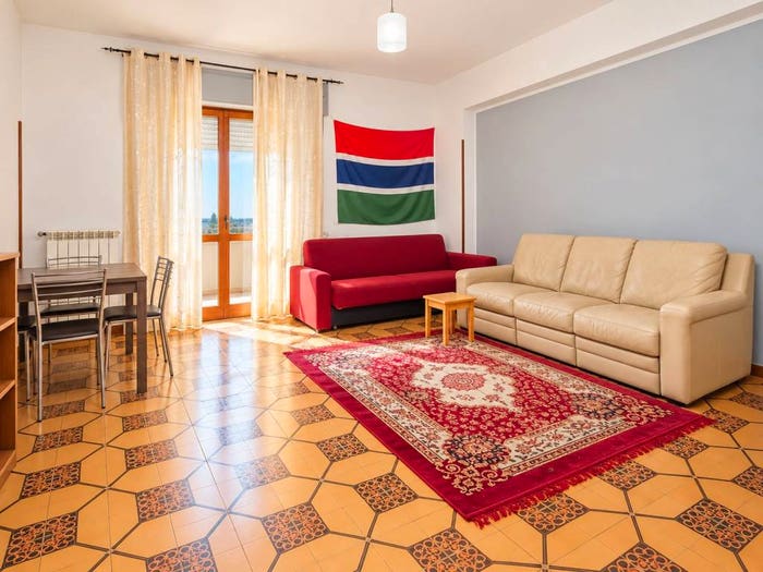 Appartamento con 6 locali in vendita in Via del Mattatoio, Centro, Sezze