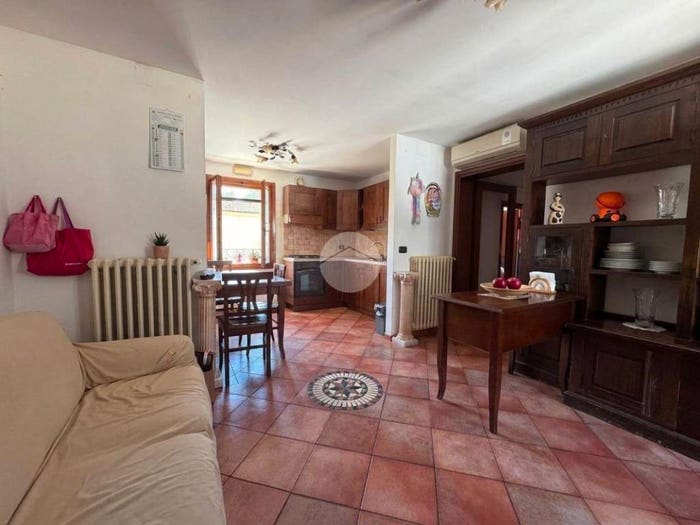 Appartamento trilocale in vendita in Via Corte dei Manetti, Brozzi, Firenze