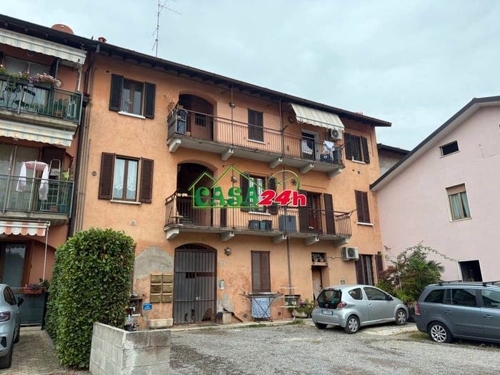Appartamento trilocale in vendita in Via Vittorio Veneto, Manera, Lomazzo