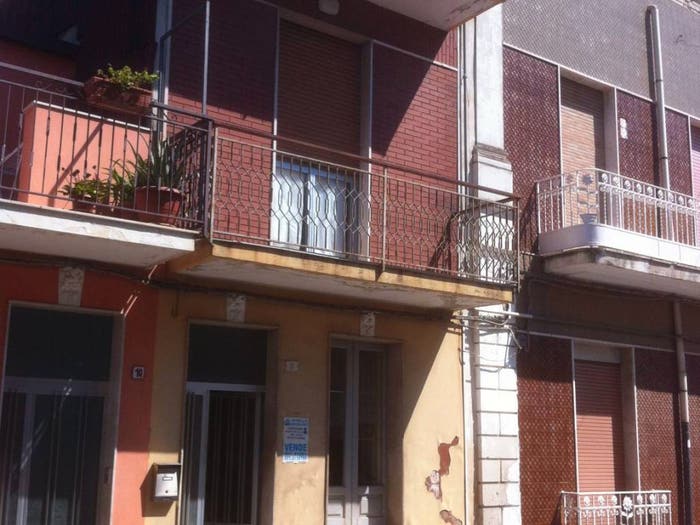 Casa trilocale in vendita in Via Edmondo de Amicis, Floridia