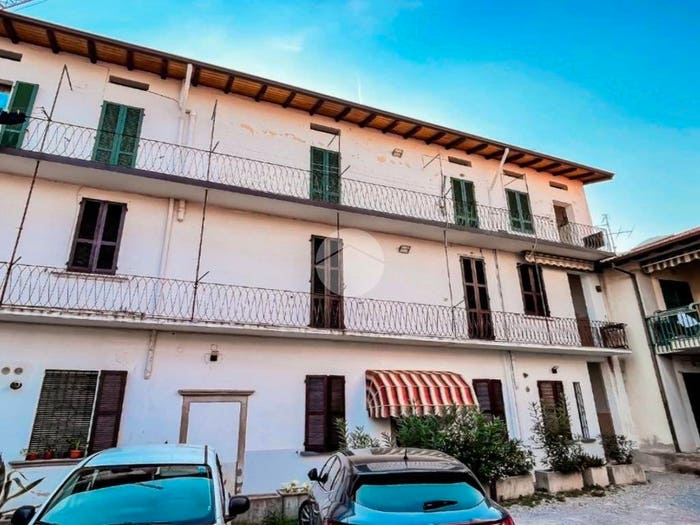 Appartamento trilocale in vendita in Via Cortezzano, Centro, Chiari