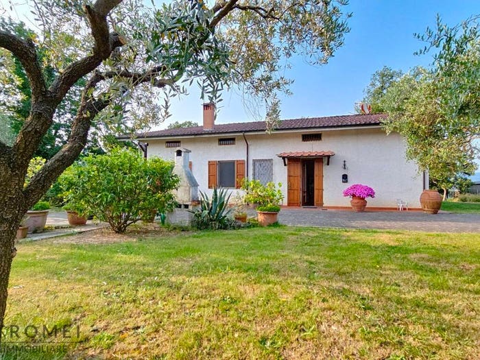 Casa con 5 locali in vendita in Via del Fornello, Montecarlo