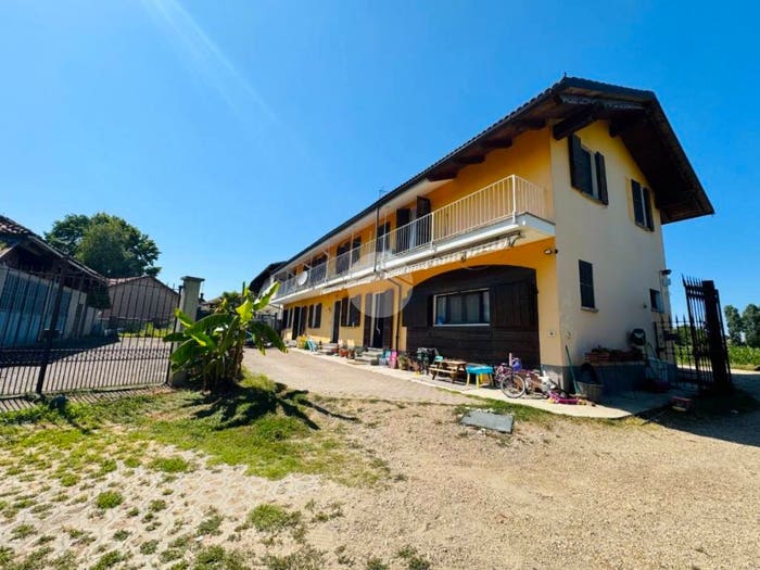 Casa con 6 locali in vendita in Regione S Vito, Tetti Bagnolo, Carignano