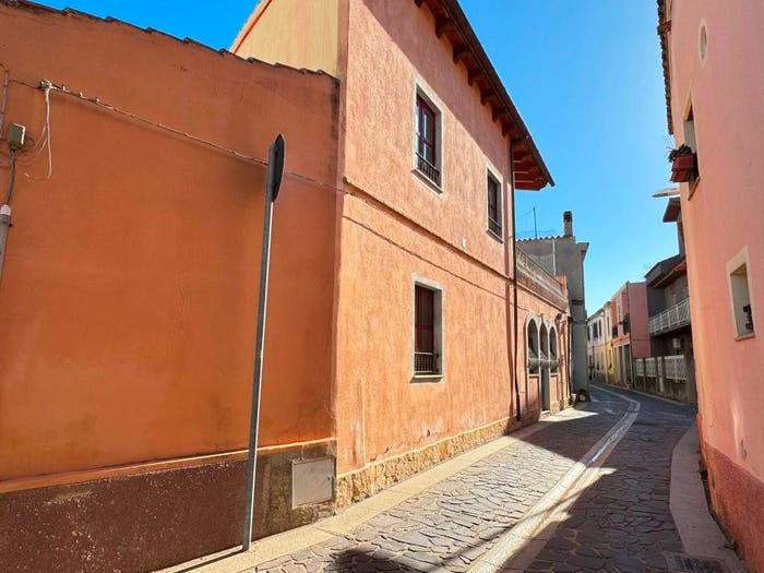 Casa quadrilocale in vendita in Via Guglielmo Marconi, Centro, Muravera