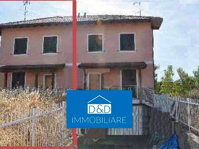 Casa con 5 locali in vendita in Via Roma, Centro, Capriata d'Orba