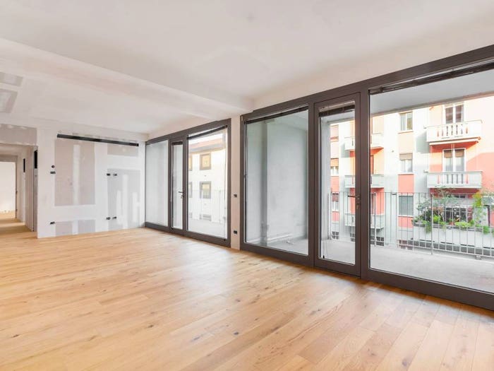 Appartamento quadrilocale in vendita in Via Flumendosa, Crescenzago, Milano
