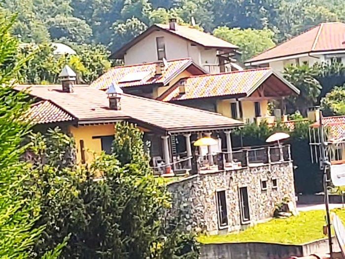 Casa con 6 locali in vendita in Via Bracchio, Centro, Mergozzo