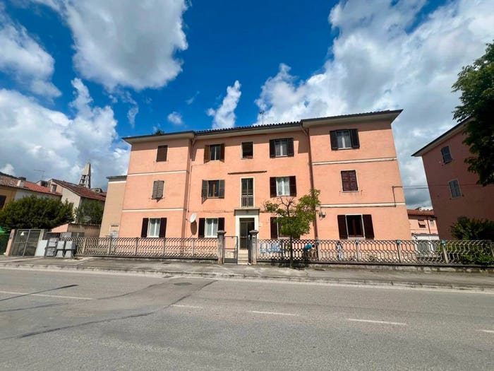 Appartamento con 5 locali in vendita in VIALE ANTONIO GRAMSCI, Centro, Fabriano